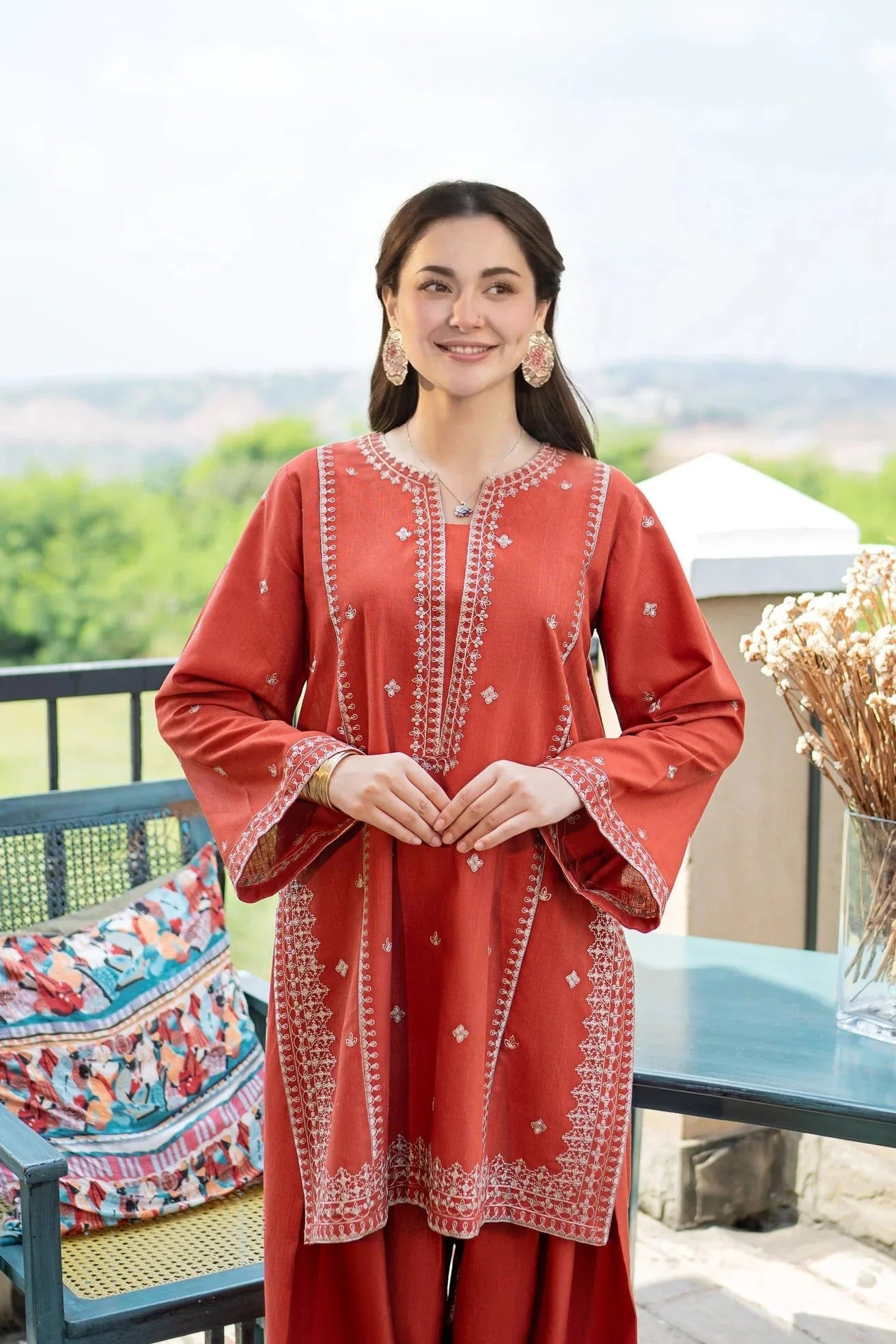 Mahnoor 2PC – Embroidered Cotton Suit with Farshi Shalwar