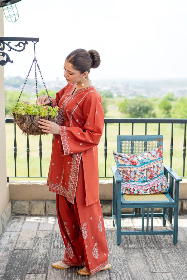 Mahnoor 2PC – Embroidered Cotton Suit with Farshi Shalwar