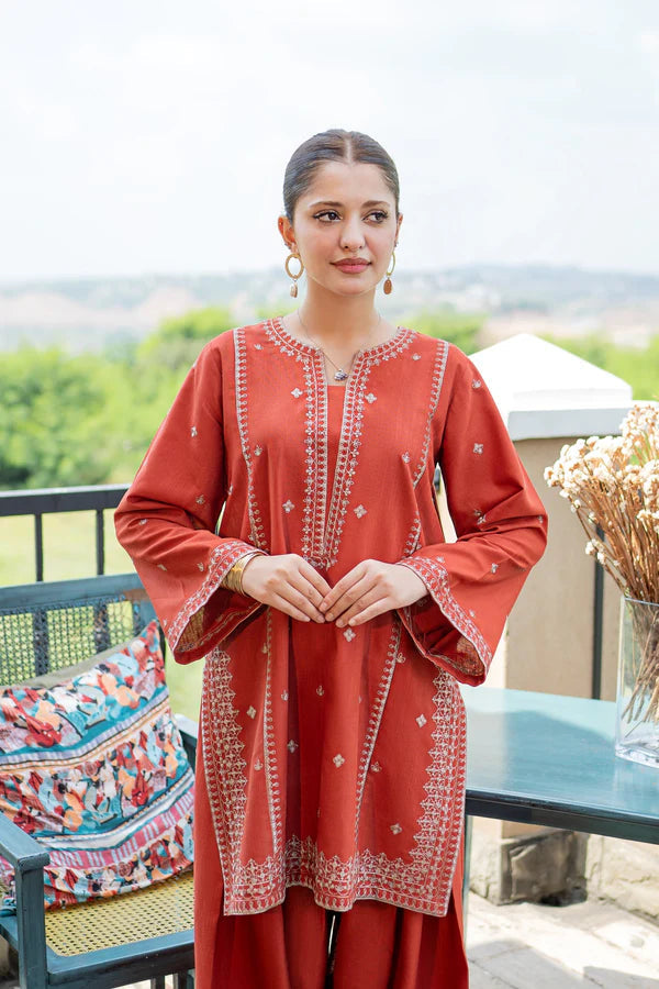Mahnoor 2PC – Embroidered Cotton Suit with Farshi Shalwar