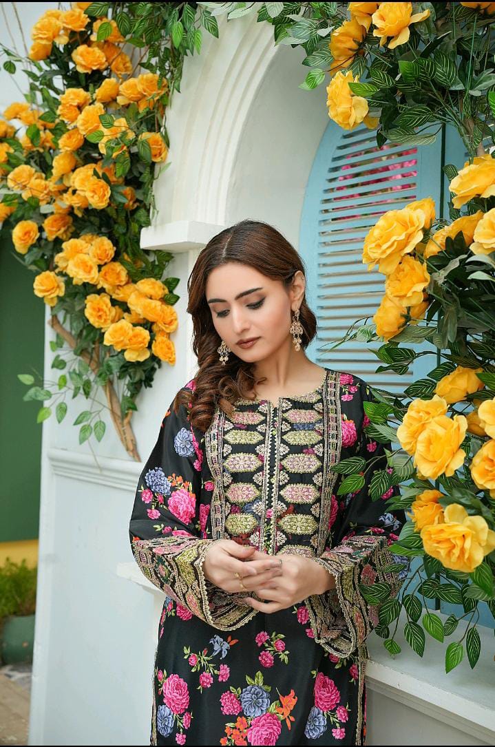 Gulrukh Noir 3PC